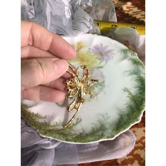 Beautiful Citrine & Clear Rhinestone Brooch Pin Gold, Yellow, Clear - Picture 4 of 12